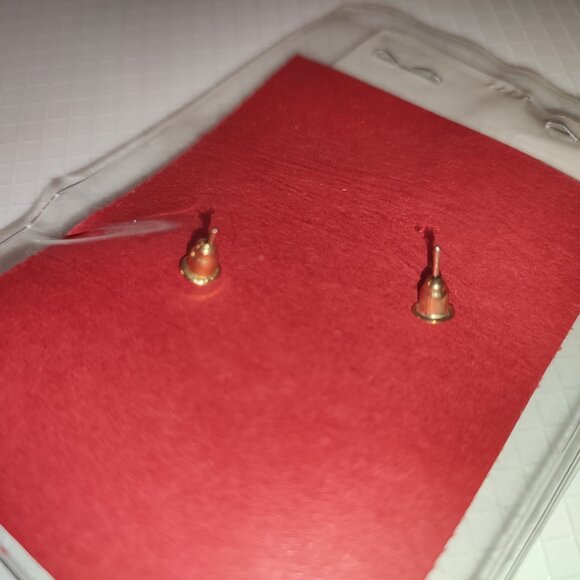 Academia Autumn fall Leaf with Pearl Earrings Golden Vintage Studs - Picture 6 of 6